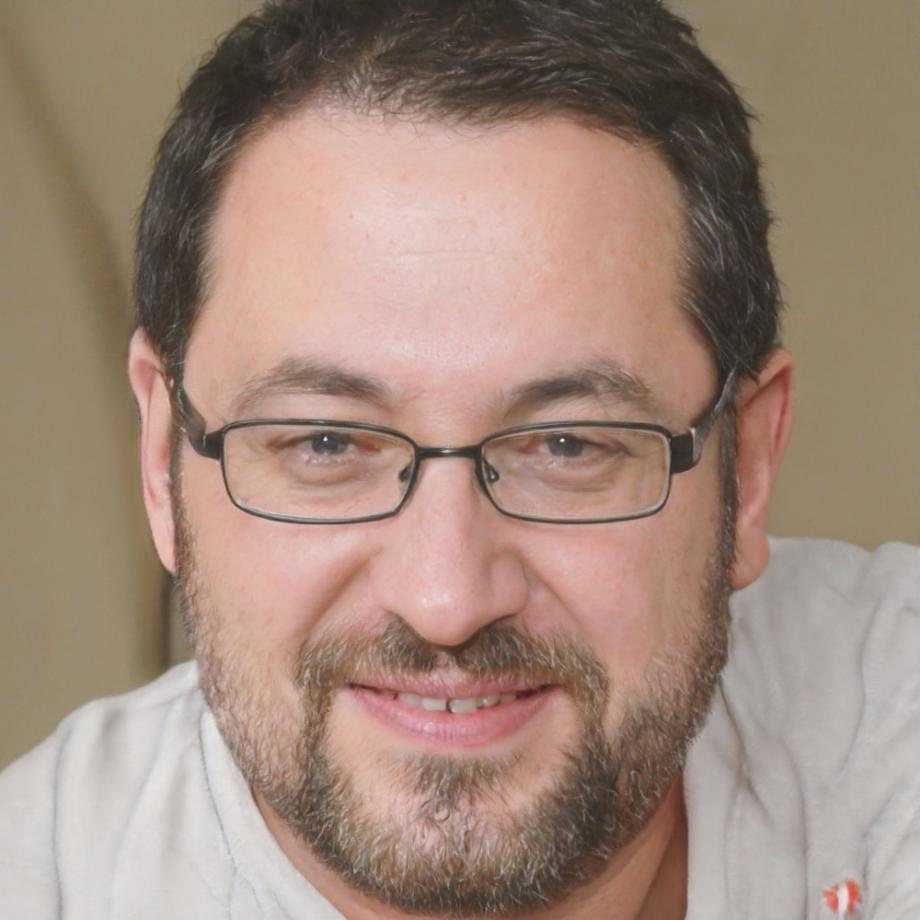 Portrait de Gaëtan Rousseau